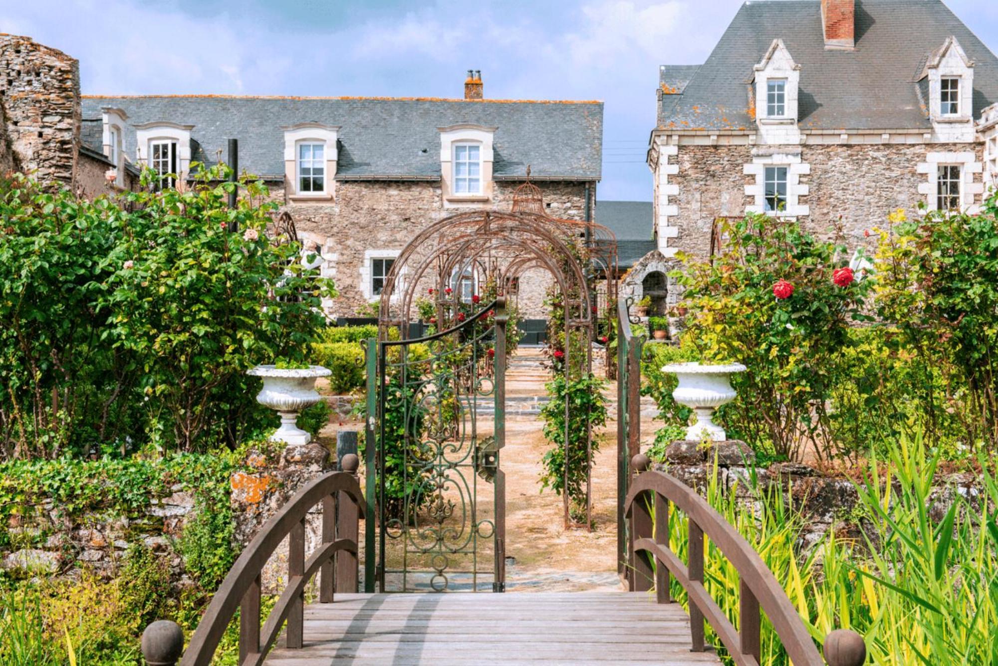 Château De L'epinay 3* Saint-Georges sur Loire