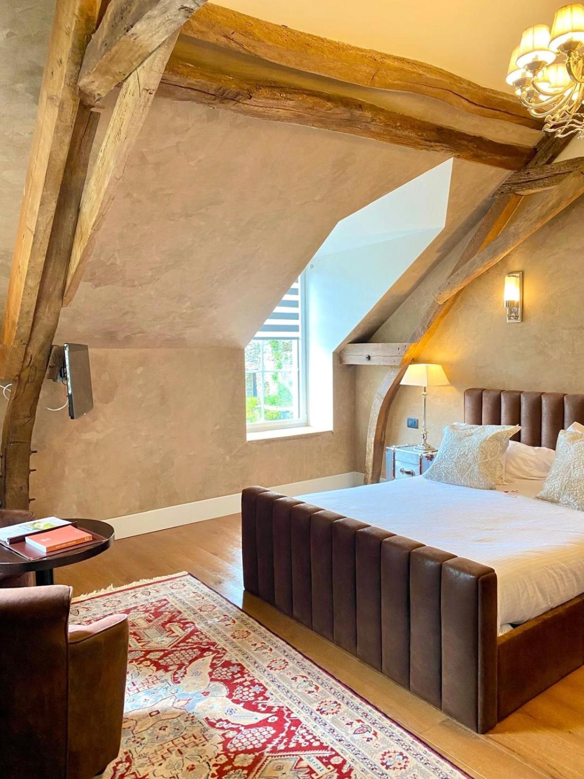 Hotel Château De L'epinay 3*