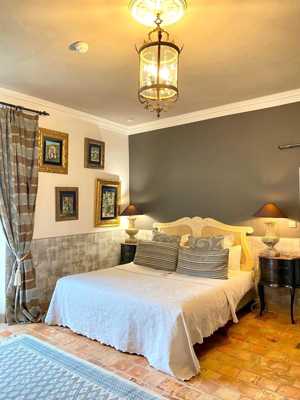 Hotel Château De L'epinay 3*